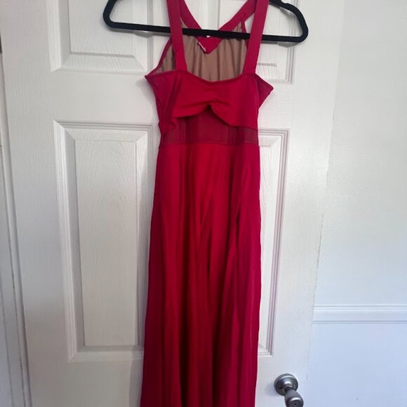 RED LONG LYRICAL DRESS - Picture 2 of 5
